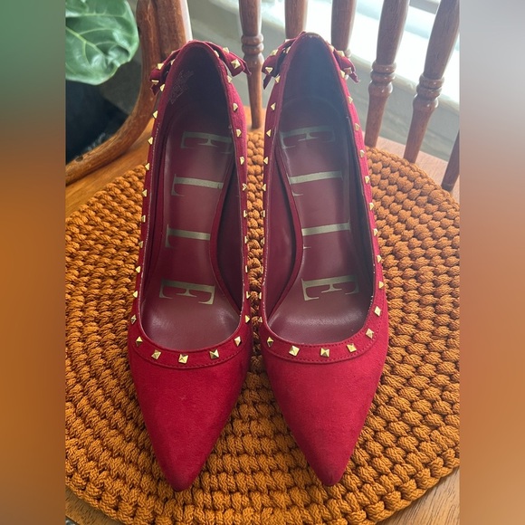 Elle Red Suede Studded Women's Heels - Picture 2 of 7